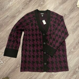 Women’s Express Houndstooth Button Front Cardigan Size Medium